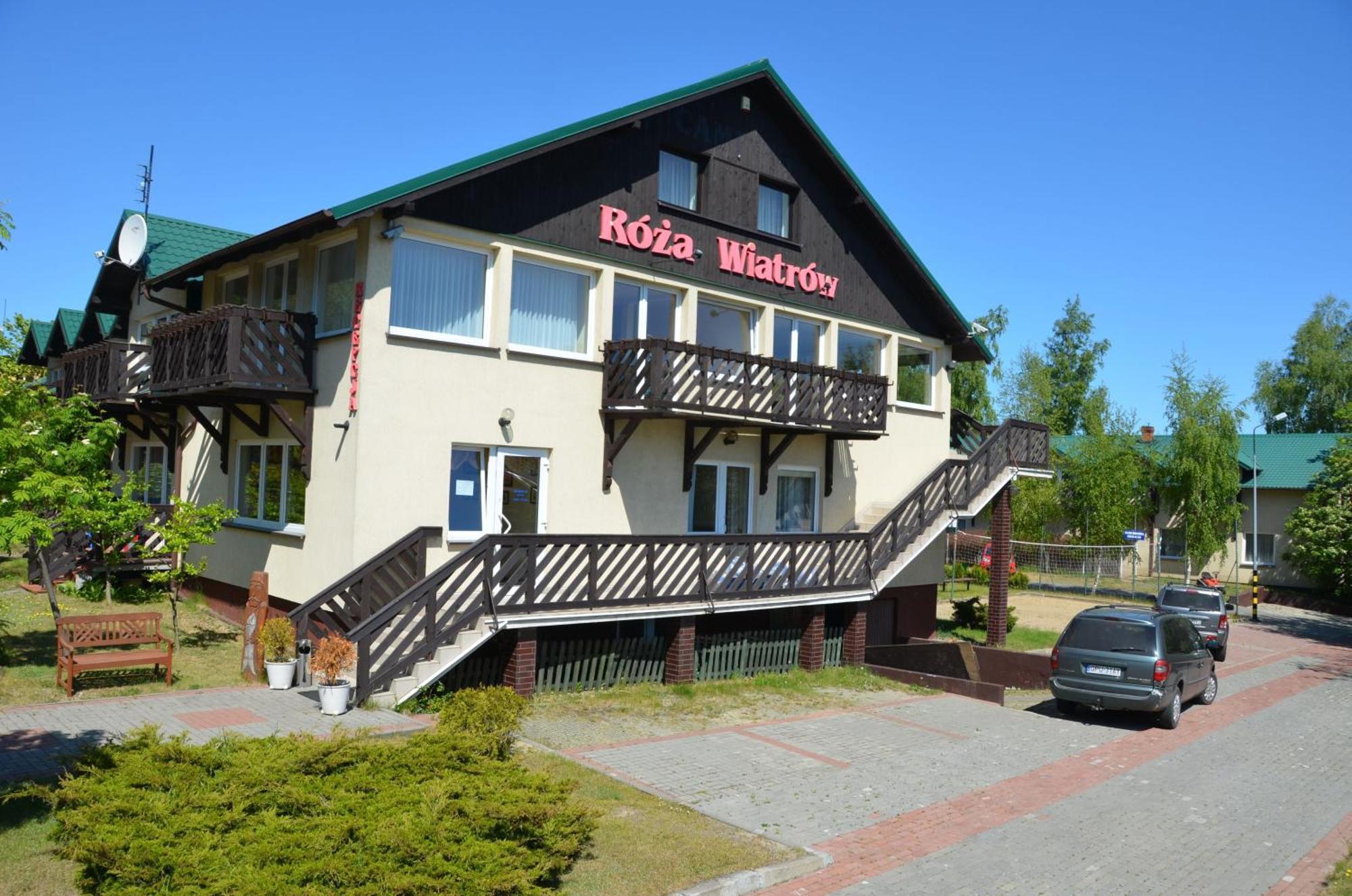 Roza Wiatrow Hotell Władysławowo Exteriör bild
