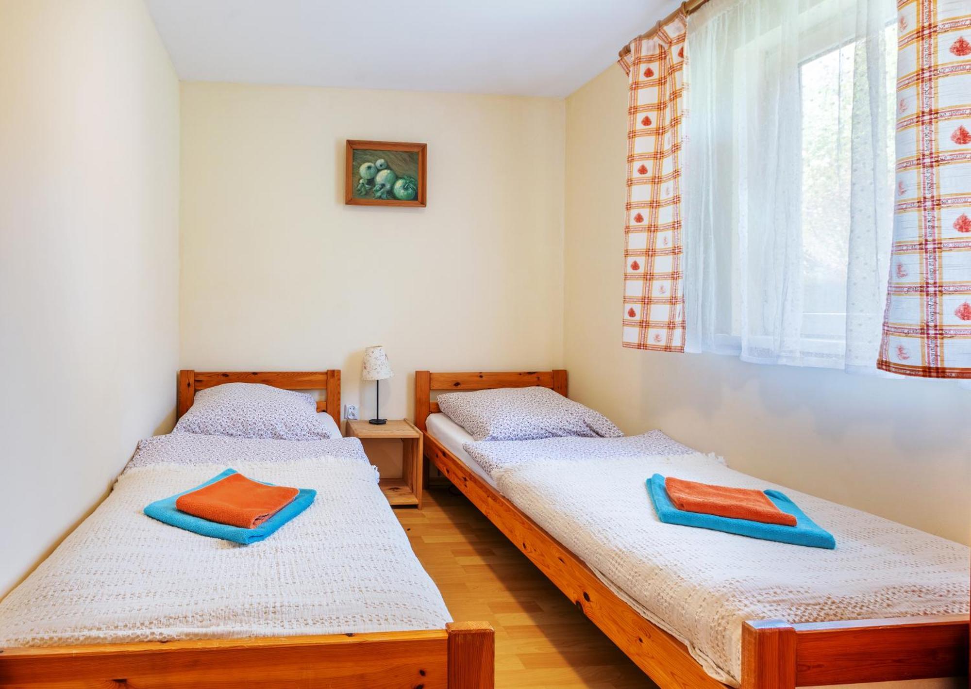 Roza Wiatrow Hotell Władysławowo Exteriör bild